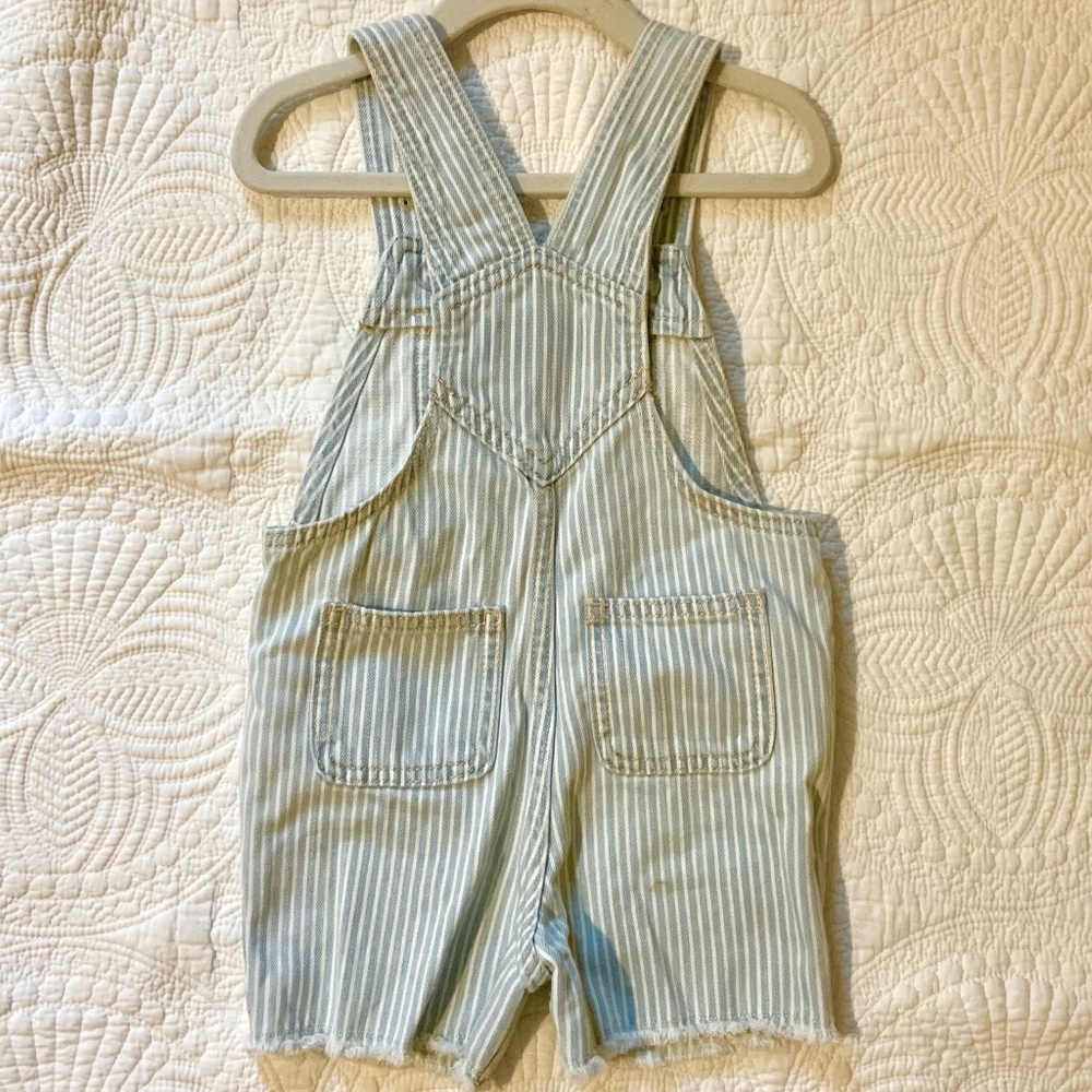 Short Overalls - Picture 2 of 3
